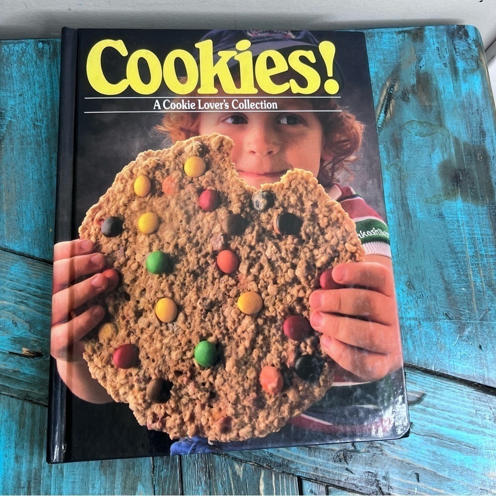 Vintage 90s Cookies Recipe Book - Picture 6 of 8